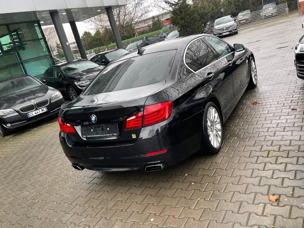 Bara Spate BMW Seria 5 F10 Evacuare Dubla 5.0 OEM