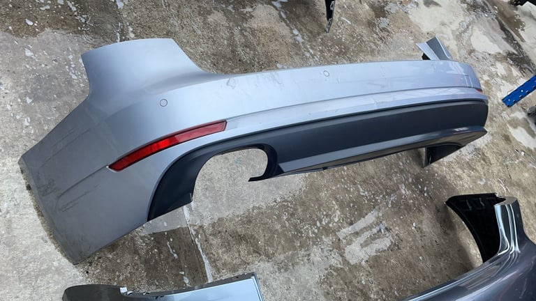 Bara spate completa Audi A4 b9 combi