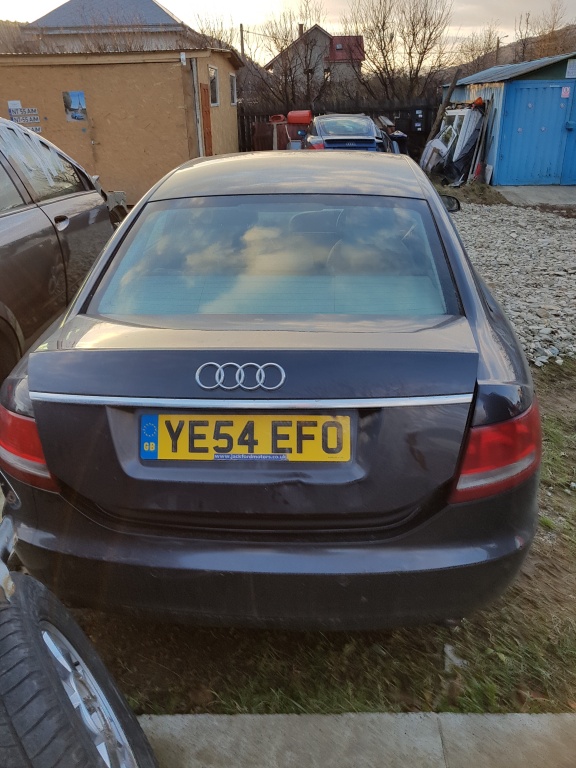 Bara spate completa AUDI A6 4F 2.0 tdi B