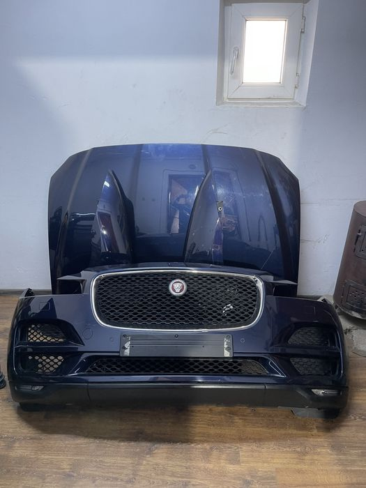 Bara spate completa Jaguar F-Pace X761 c