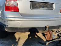 Bara spate cu crom VW Passat B5.5 Limuzina cod culoare LA7W