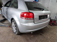 BARA SPATE CU SENZORI AUDI A3 8P HATCHBACK COD CULOARE Y7W