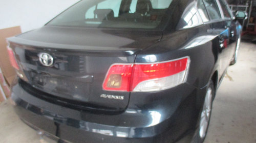 Bara spate cu senzori parcare Toyota Avensis T27 berlina, culoare 1H2 2009 2010 2011 2012...