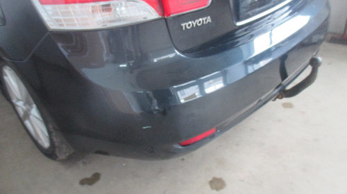 Bara spate cu senzori parcare Toyota Avensis 