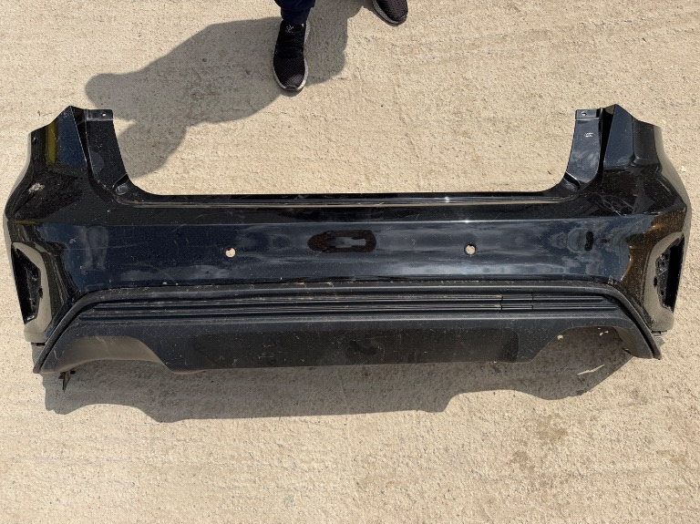 Bara spate cu spoiler Ford Focus 4 ST LINE Hatchback 2018/2019/2020/2021/2022