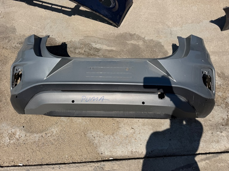 Bara spate cu spoiler Ford PUMA 2019/2020/2021/2022/2023/2024