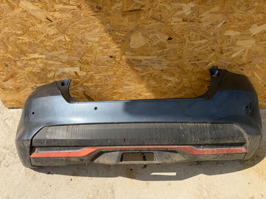 Bara spate cu spoiler Nissan Micra K14 2018/2019/2020/2021/2022/2023