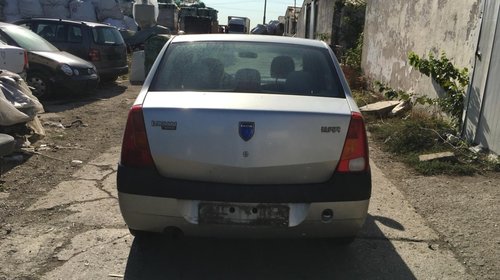 Bara spate Dacia Logan 2004 Berlina 1.4 mpi