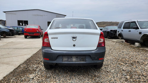 Bara spate Dacia Logan 2012 Berlina 1.2i