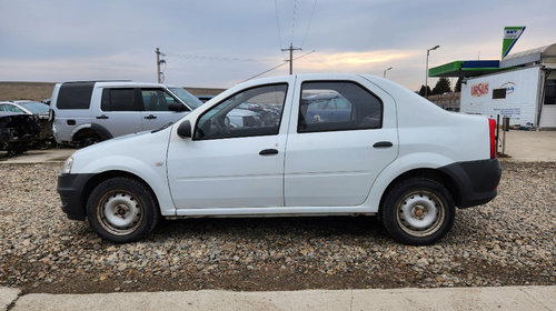 Bara spate Dacia Logan 2012 Berlina 1.2i