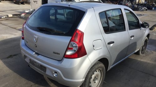 Bara spate Dacia Sandero