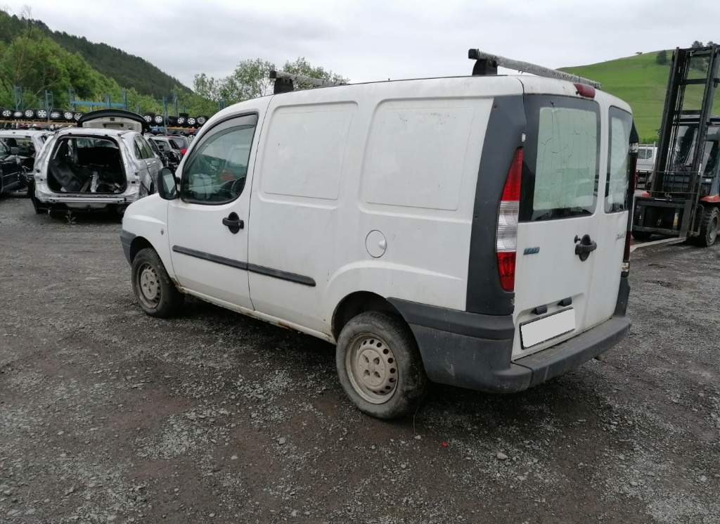 Bara spate Fiat Doblo 2002 1.9 JTD Diese