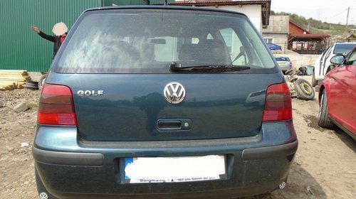 BARA SPATE GOLF 4 HATCHBACK