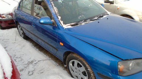 Bara spate Hyundai Elantra 2005 BERLINA 1.6