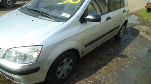 Bara spate Hyundai Getz 2005 HATCHBACK 1.1