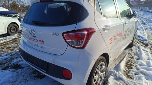 Bara spate Hyundai i10 alba impecabila completa