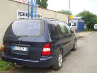 Bara spate kia carnival