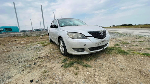 Bara spate Mazda 3 2005 berlina cu haion 1560