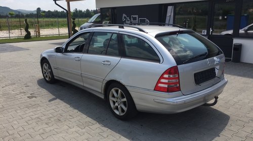 Bara spate Mercedes C-Class W203 2004 Break 2.2 CDI