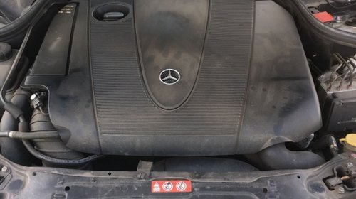 Bara spate Mercedes C-CLASS W203 2005 berlina 2.2