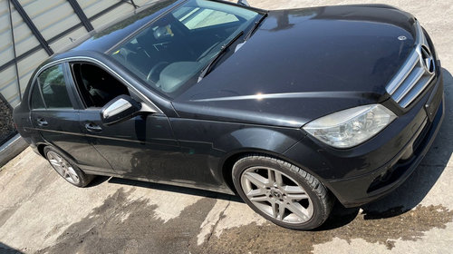 Bara spate Mercedes C-Class W204 2008 Sedan 2.2D