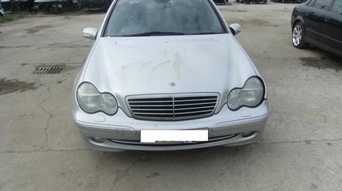 BARA SPATE MERCEDES C-KLASS