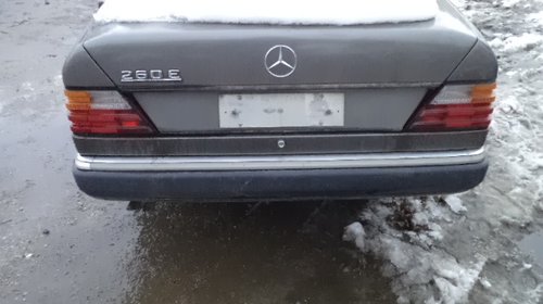 Bara spate Mercedes E 260 1991