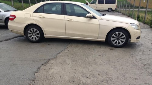 Bara spate Mercedes E-CLASS W212 2011 sedan 2.2 cdi