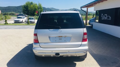 Bara spate Mercedes M-Class W163 2001 SUV 2.7 CDI