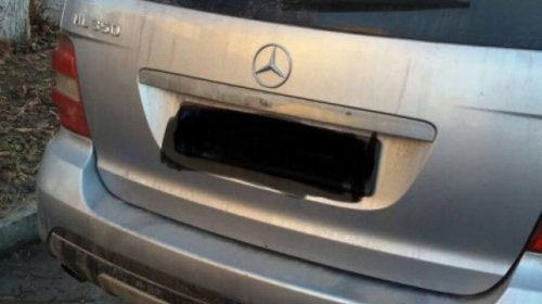 Bara spate Mercedes M-CLASS W164 2006 Jeep 3.0