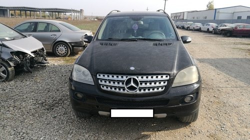 Bara spate Mercedes M-CLASS W164 2008 jeep ML320 CDI