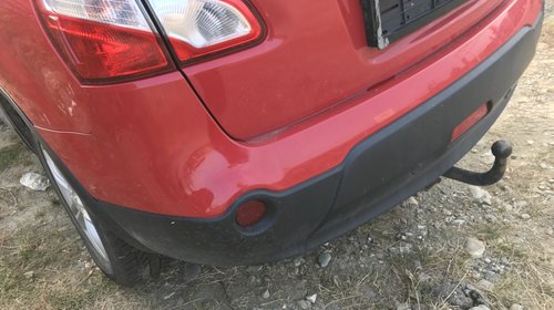 Bara spate Nissan Qashqai +2 facelift 2013