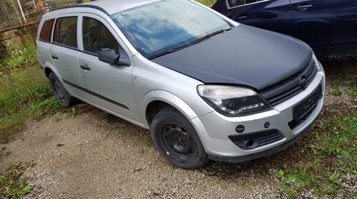 Bara spate Opel Astra H 2006 brek 1.7eco tec