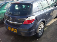 Bara spate Opel Astra H Hatchback