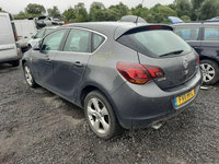 Bara spate Opel Astra J 2011 Hatchback 2.0 CDTI