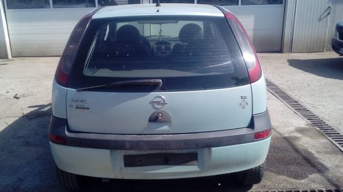 Bara spate Opel Corsa C 2002 hatckback 1.2 B