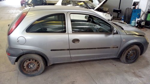 Bara spate Opel Corsa C 2003 Hatchback 1.0 benzina