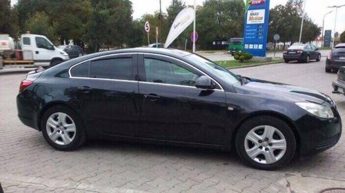 Bara spate Opel Insignia 2010