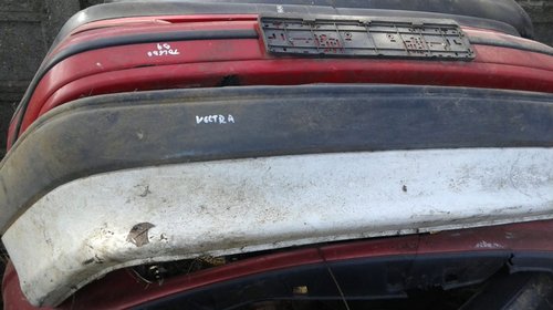 Bara spate Opel Vectra A ,berlina