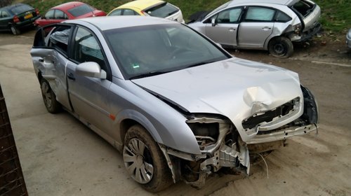 Bara spate Opel Vectra C 2005 Sedane 1.8i