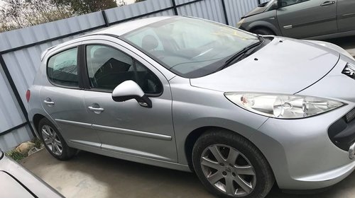 Bara spate Peugeot 207 2009 hatchbak 1.6