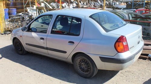 Bara spate Renault Clio 2002 berlina 1.5
