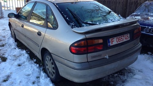 BARA SPATE RENAULT LAGUNA 1 FACELIFT 1999