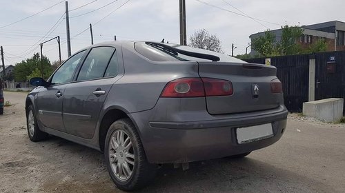 Bara spate Renault Laguna 2006 hatchback 2.2 DCI