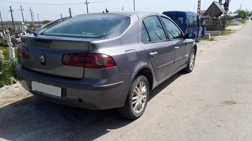 Bara spate Renault Laguna 2006 hatchback 2.2 DCI