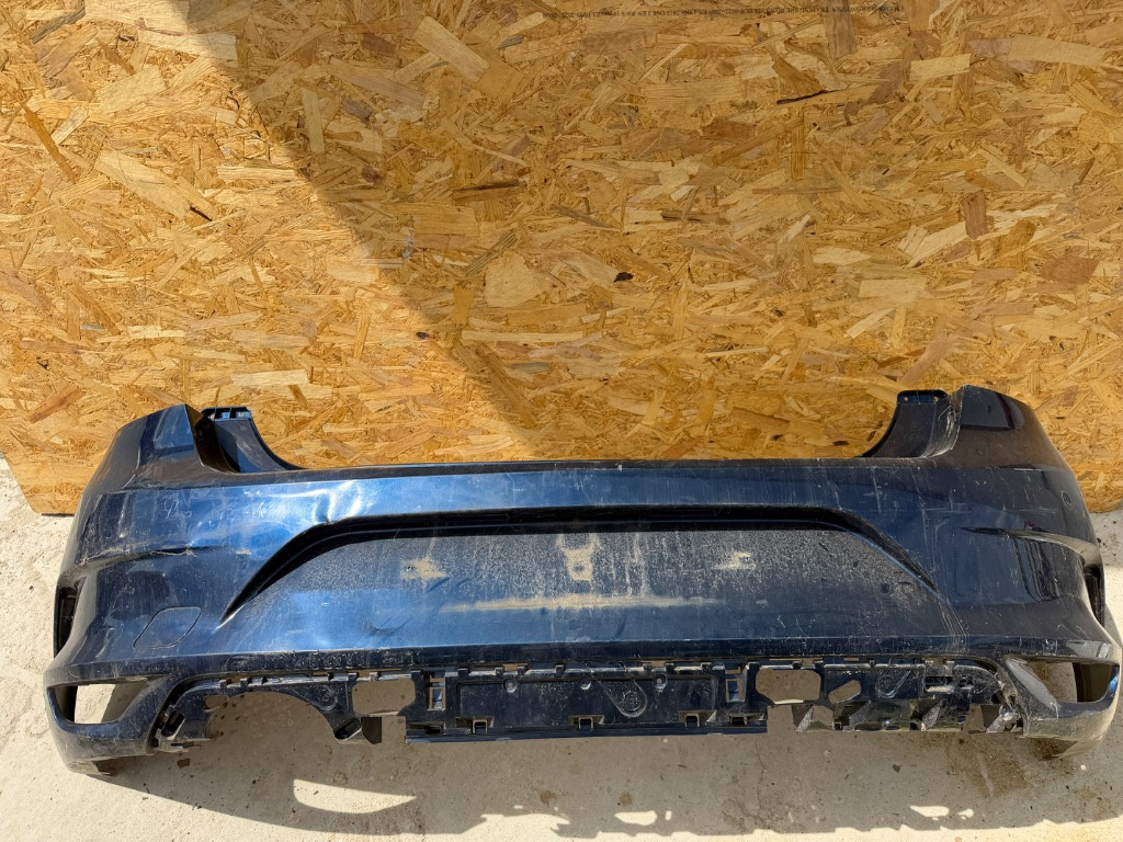 Bara spate Renault Megane 4 Sedan Berlina 2015/2016/2017/2018/2019/2020/2021/2022/2023