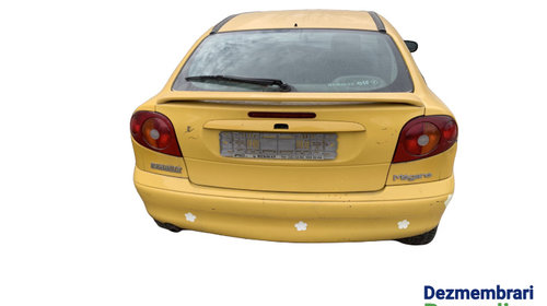 Bara spate Renault Megane [facelift] [1999 - 2003] Coupe 1.6 MT (107 hp)