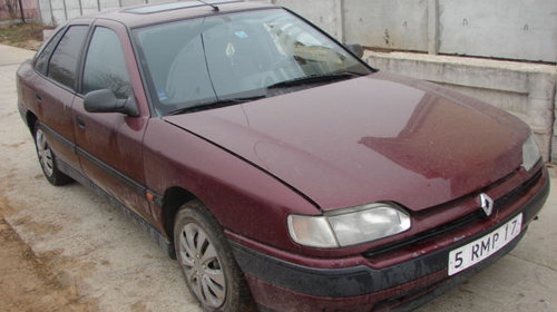 Bara spate Renault Safrane [1992 - 1996] Hatchback 5-usi 2.2 MT (140 hp) I (B54_)