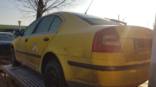 Bara spate Skoda Octavia 2 2006 berlina 1.4