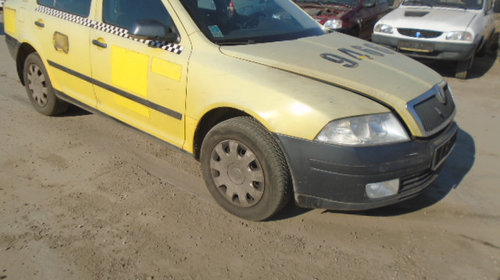 Bara spate Skoda Octavia 2 2008 Berlina 1.9